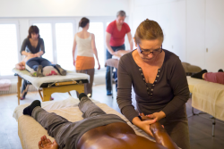 stage paris massage et decouverte